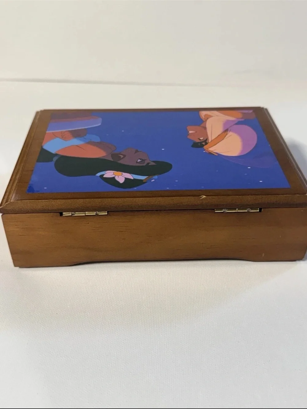 Fossil 1997 Disney Collectors Series V Limited Edition Watch Music Box
